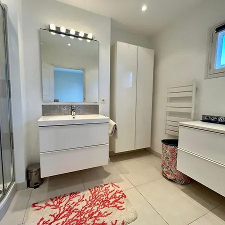 Port Le Grand Pin アパート グリモー